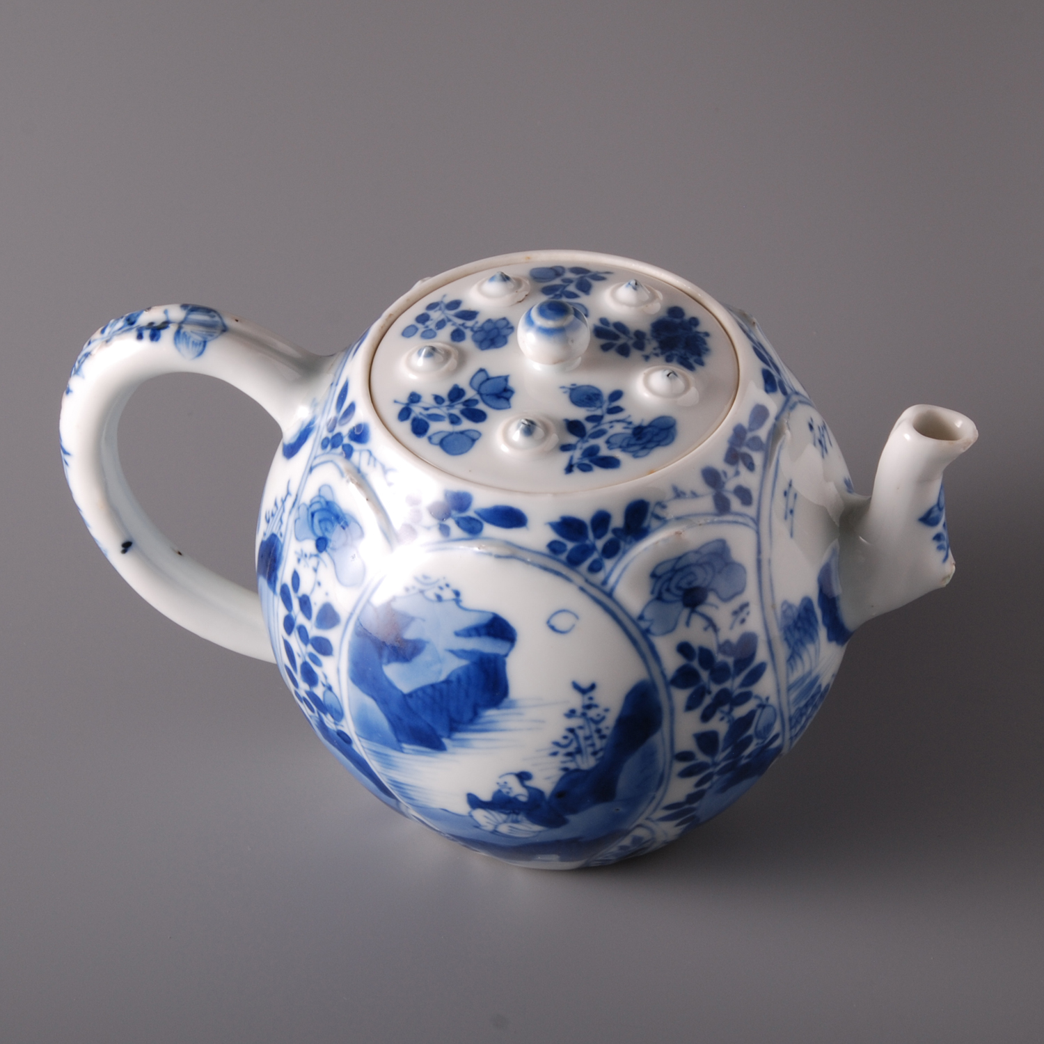 Ewer Lotus